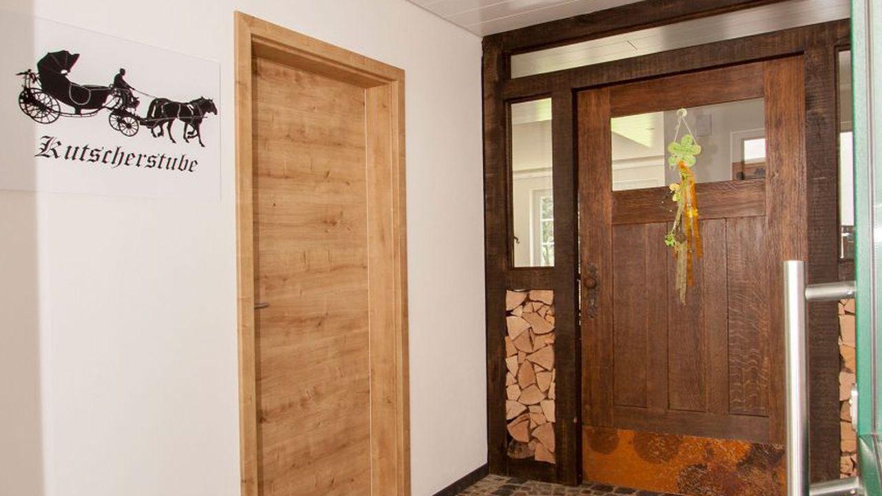 Gerwenshof, Familie Schmidt - Ferienwohnung Kutscherstube - Niedersorpe Schmallenberger Sauerland Gerwenshof, Familie Schmidt - Ferienwohnung Kutscherstube - Niedersorpe Schmallenberger Sauerland